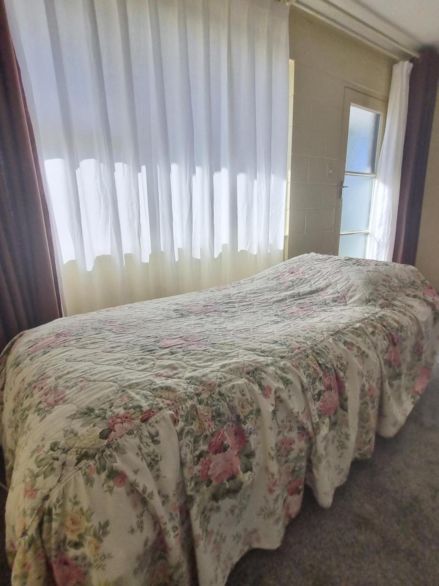 Cedar Lodge Motel Hamilton Zewnętrze zdjęcie
